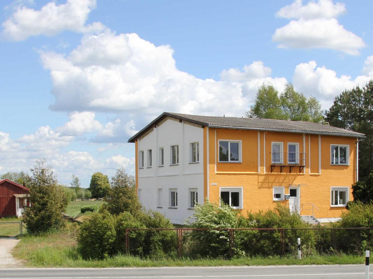 Ferienwohnung Am Alten Gutshaus Nossentiner Huette Bagian luar foto